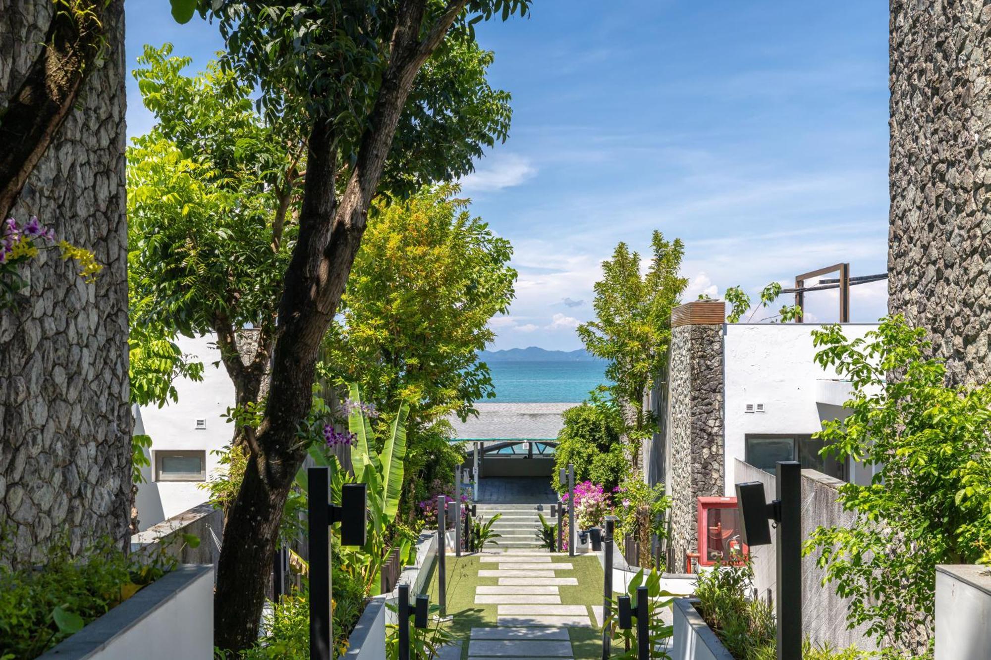 Villa Moonlit Bay Seaview & *