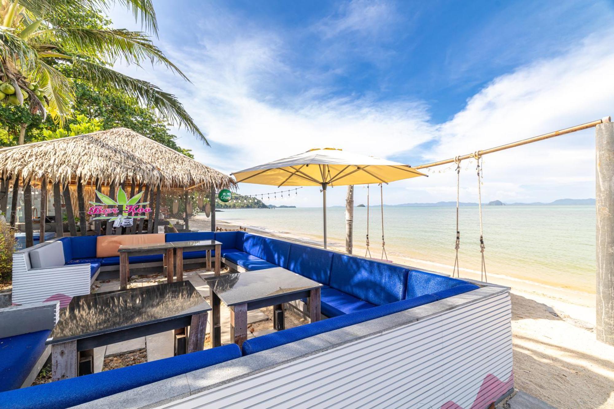 Villa Moonlit Bay Seaview &