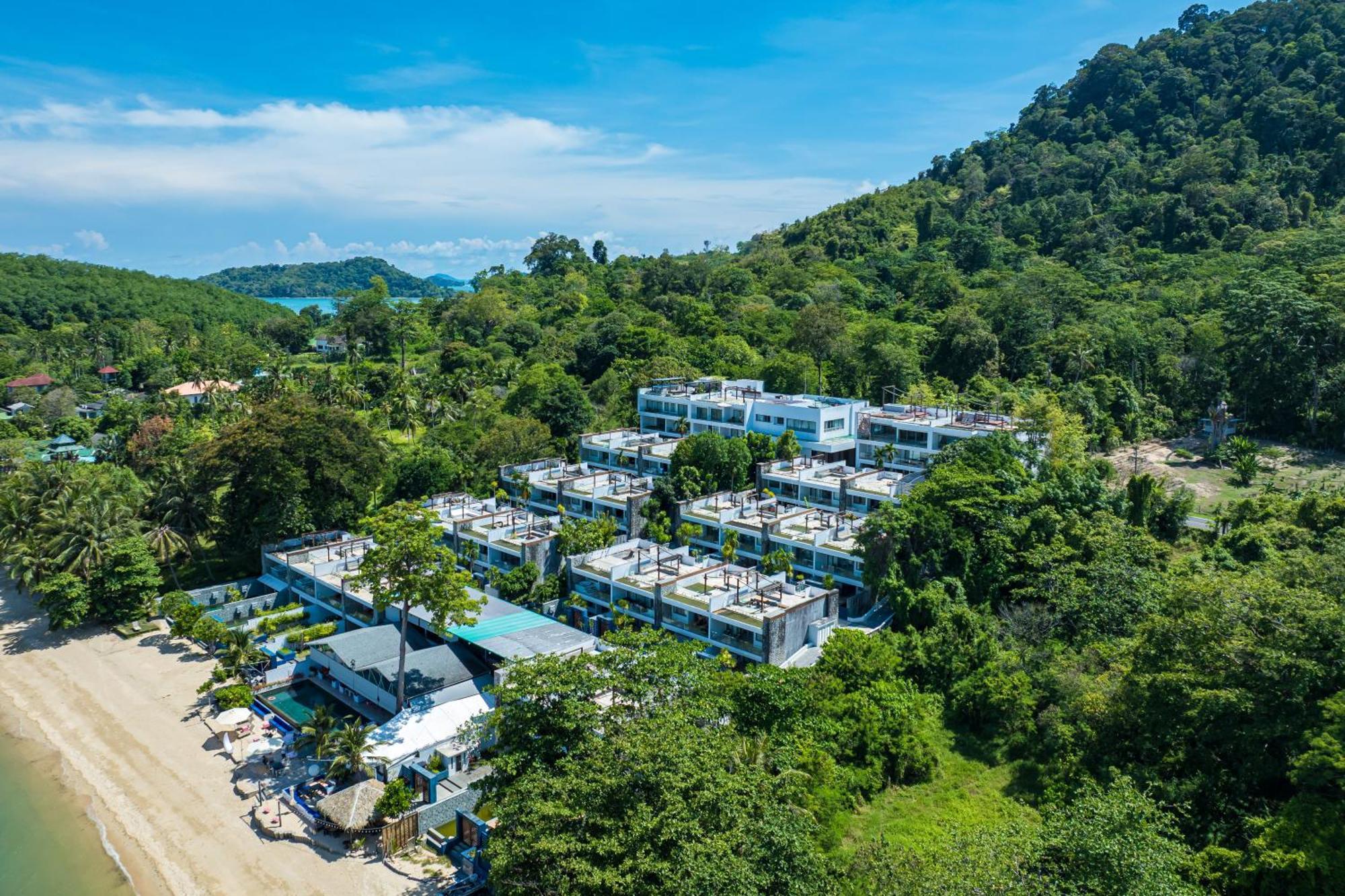Villa Moonlit Bay Seaview & *